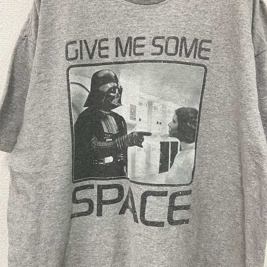 STAR WARS　スターウォーズ　Darth Vader　ダースベイダー　半袖プリントTシャツ　グレー　XLサイズ