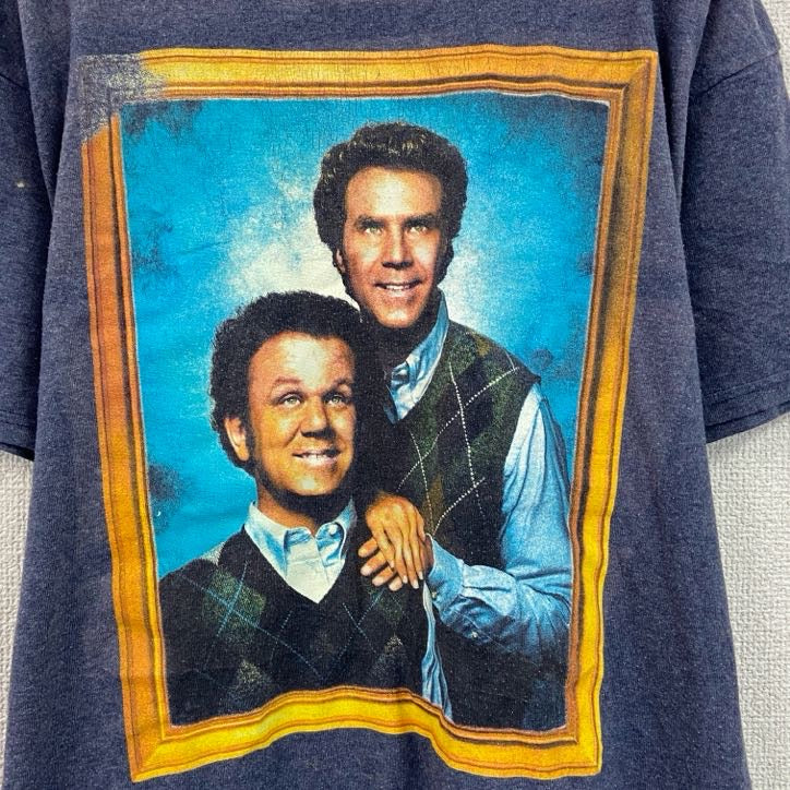 STEP BROTHERS　俺たちステップブラザース　半袖ムービープリントTシャツ　紺色　ネイビー　Lサイズ