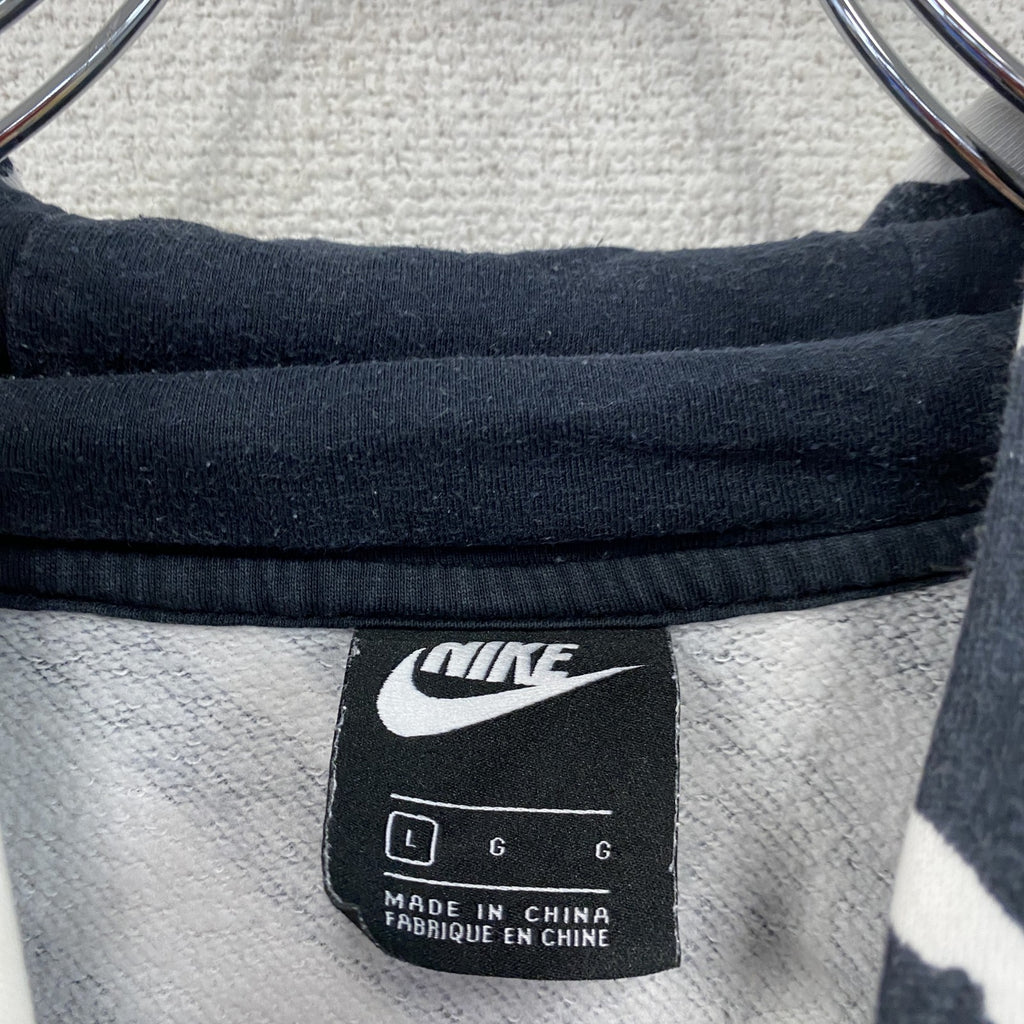 NIKE　ナイキ　スウェットパーカー/フーディー　スウッシュ　黒　ブラック　白　ホワイト　Lサイズ
