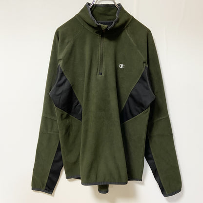 古着 used　Champion チャンピオン　長袖ハーフジップフリースジャケット　ワンポイントロゴ刺繍　カーキ　Mサイズ