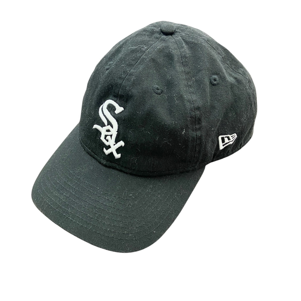 NEW ERA　シカゴホワイトソックス　キャップ　刺繡ロゴ　黒　ブラック