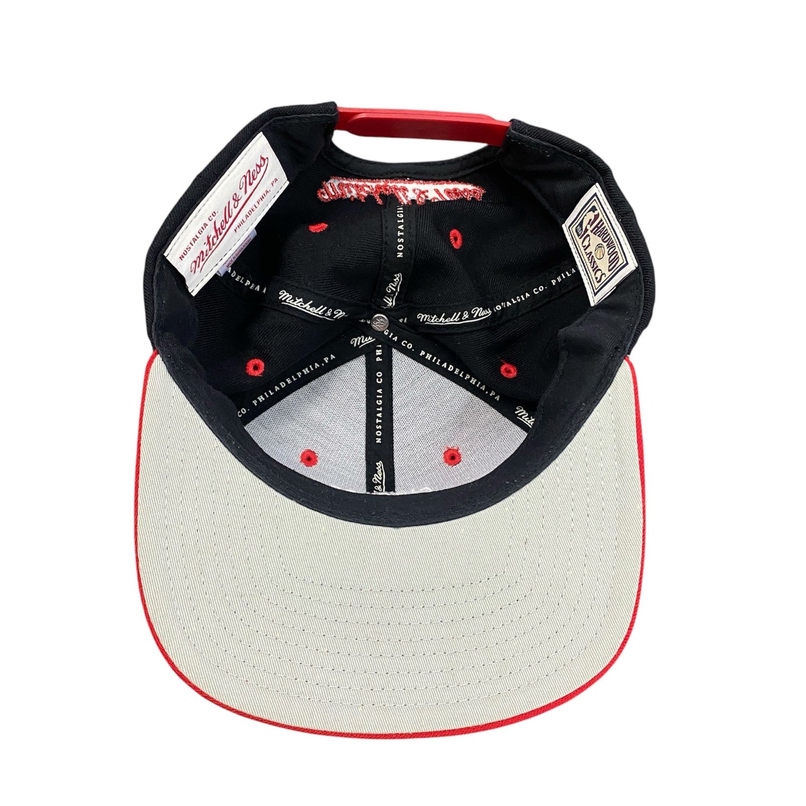 Chicago Bulls　シカゴブルス　NBA　6パネルキャップ　ベースボールキャップ　黒　ブラック　赤　レッド